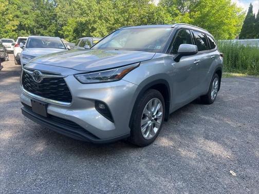 2022 Toyota Highlander Limited