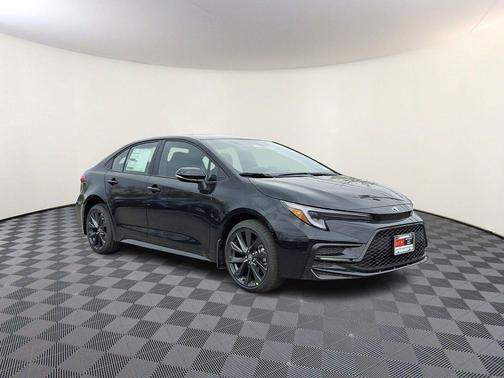 Midnight Black Metallic 2026 Toyota Corolla SE