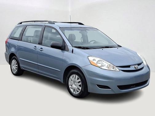 2010 Toyota Sienna CE