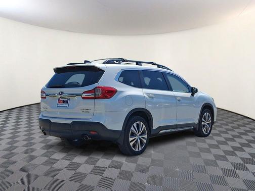 Crystal White Pearl 2020 Subaru Ascent Limited 7-Passenger
