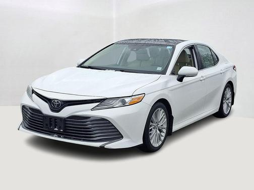 2020 Toyota Camry XLE