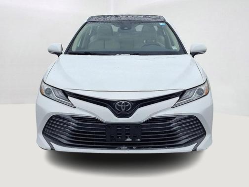 2020 Toyota Camry XLE