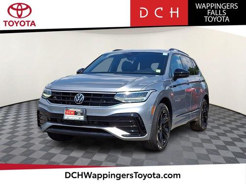 Silver Metallic 2023 Volkswagen Tiguan 2.0T SE R-Line Black