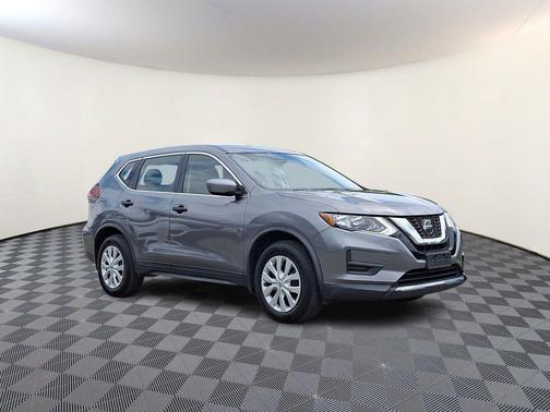 Gun Metallic 2018 Nissan Rogue S