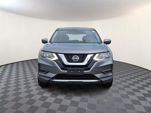 Gun Metallic 2018 Nissan Rogue S