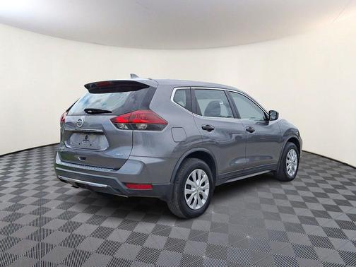 Gun Metallic 2018 Nissan Rogue S