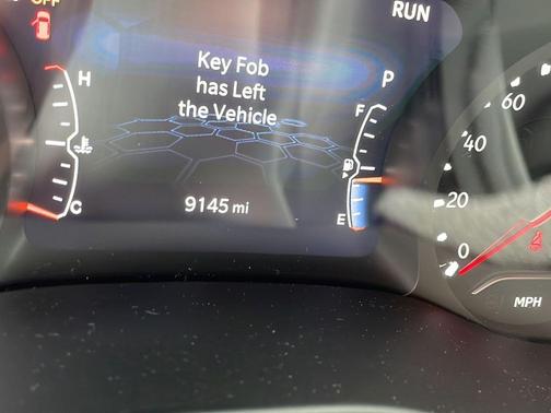 Bright White Clearcoat 2023 Jeep Compass Latitude