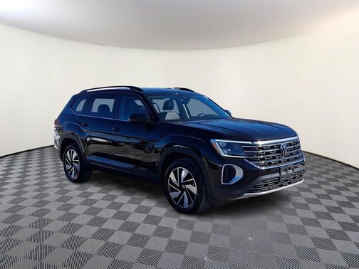 2024 Volkswagen Atlas 2.0T SE w/Technology 4MOTION