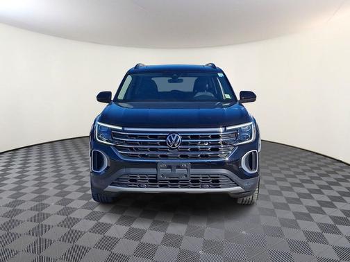 2024 Volkswagen Atlas 2.0T SE w/Technology 4MOTION