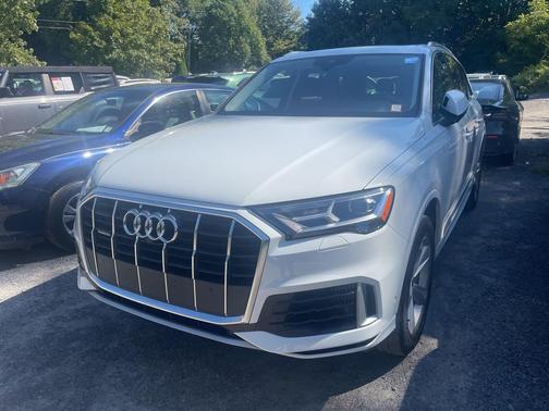 2021 Audi Q7 55 Premium