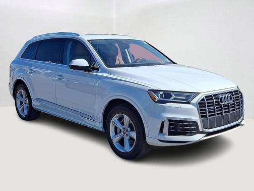 2021 Audi Q7 55 Premium