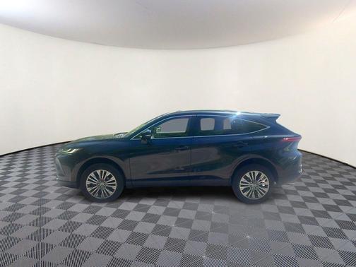 Celestial Black 2022 Toyota Venza XLE