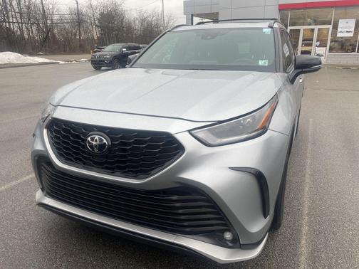 2023 Toyota Highlander XSE