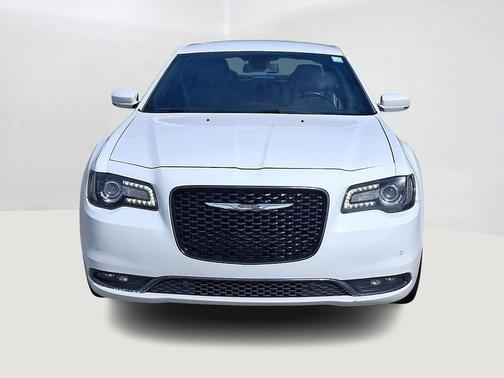 2017 Chrysler 300 S