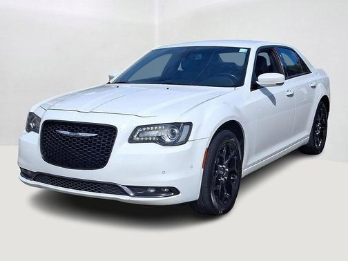 2017 Chrysler 300 S