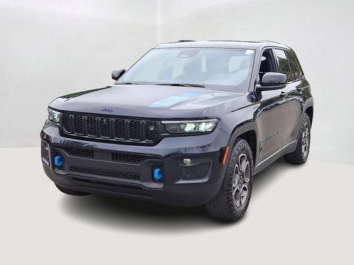 2023 Jeep Grand Cherokee 4xe Trailhawk