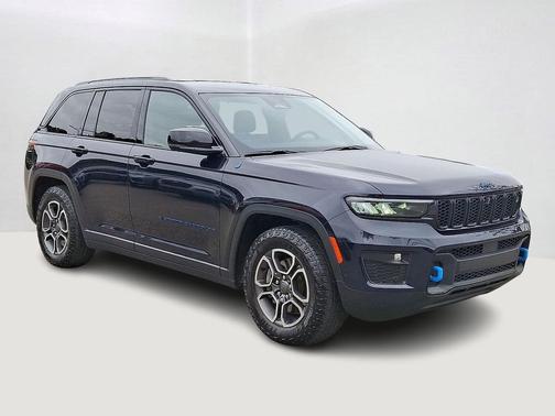 2023 Jeep Grand Cherokee 4xe Trailhawk