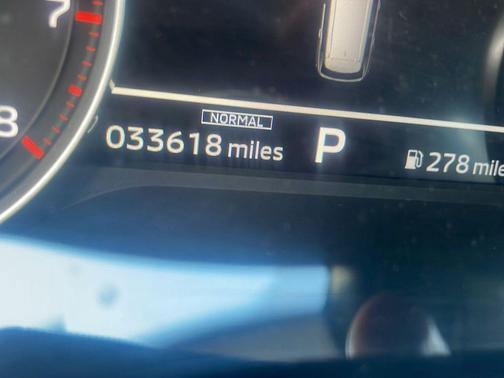 Black 2024 Mitsubishi Outlander SE 2.5 S-AWC