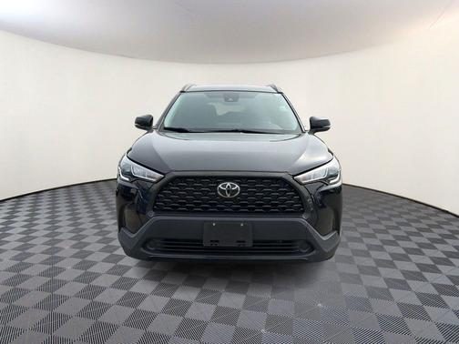 Jet Black 2022 Toyota Corolla Cross LE