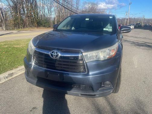 2015 Toyota Highlander LE