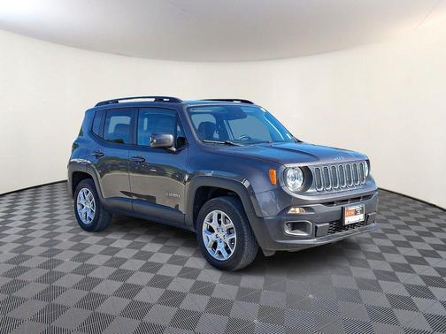 Granite Crystal Metallic Clearcoat 2018 Jeep Renegade Latitude