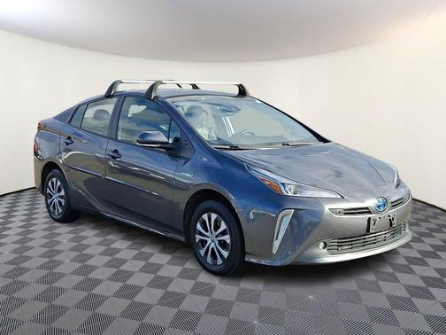 2022 Toyota Prius XLE