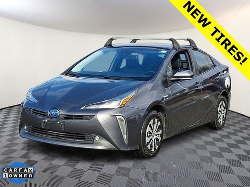 2022 Toyota Prius XLE