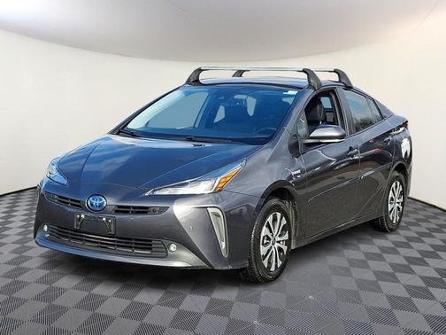2022 Toyota Prius XLE
