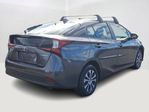 2022 Toyota Prius XLE