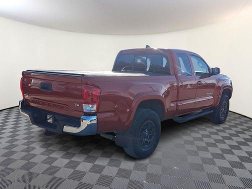 2017 Toyota Tacoma SR5