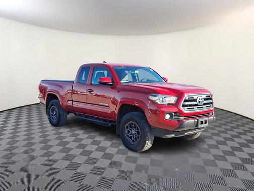 2017 Toyota Tacoma SR5