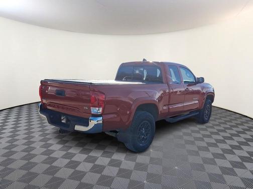 2017 Toyota Tacoma SR5