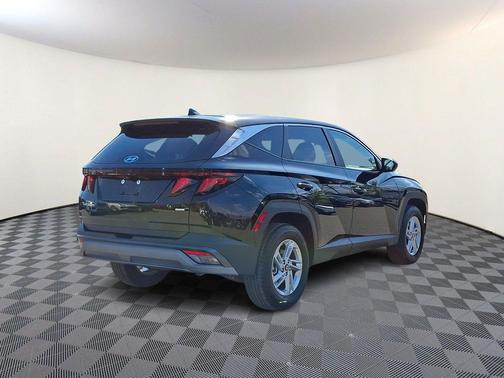 Phantom Black 2025 Hyundai TUCSON SE