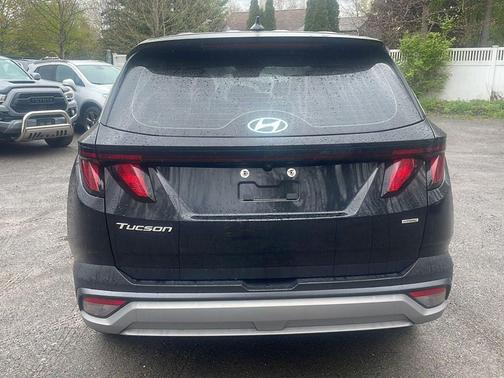 Phantom Black 2025 Hyundai TUCSON SE