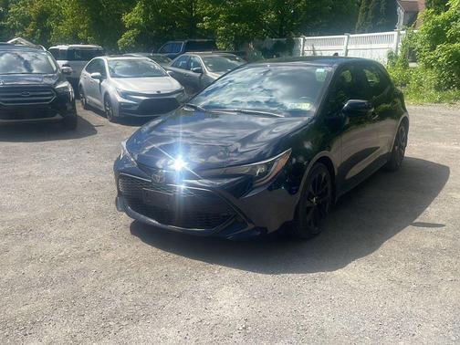 Midnight Black Metallic 2022 Toyota Corolla SE