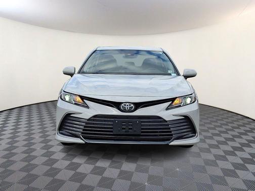 Ice Edge 2023 Toyota Camry LE