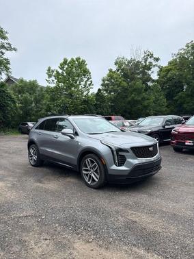 Argent Silver Metallic 2023 Cadillac XT4 Sport