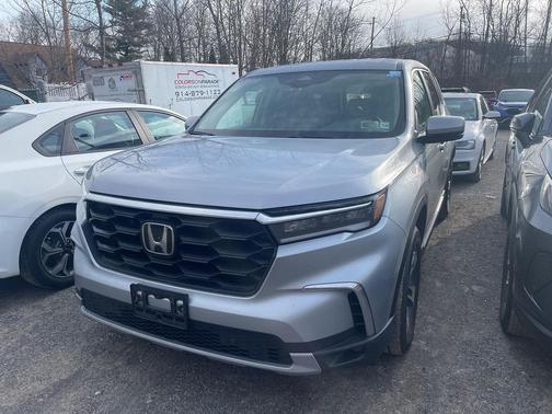 Lunar Silver Metallic 2024 Honda Pilot EX-L