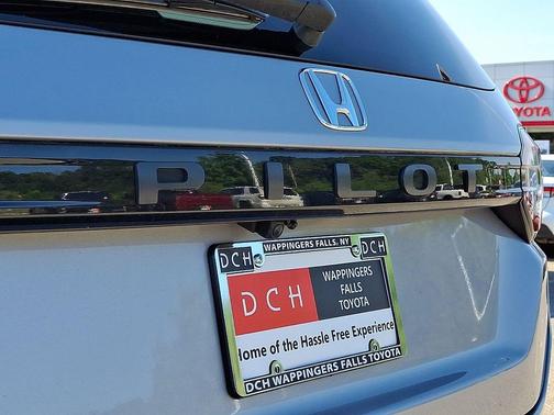 Lunar Silver Metallic 2024 Honda Pilot EX-L