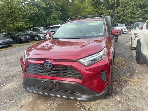 2023 Toyota RAV4 Hybrid XLE