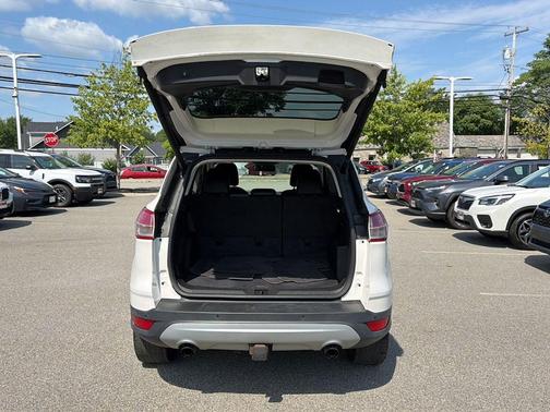 White Platinum Metallic Tri-Coat 2016 Ford Escape Titanium