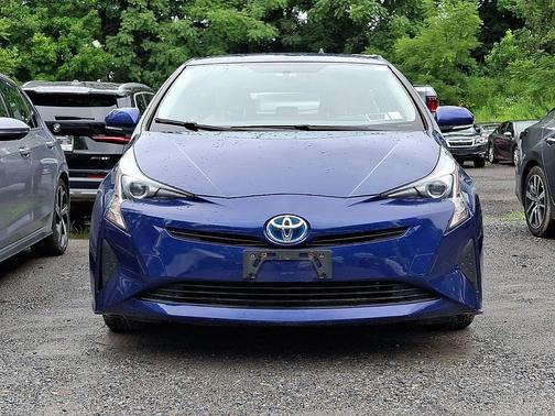 Blue Crush Metallic 2016 Toyota Prius Two