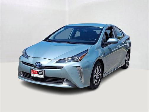 2022 Toyota Prius XLE