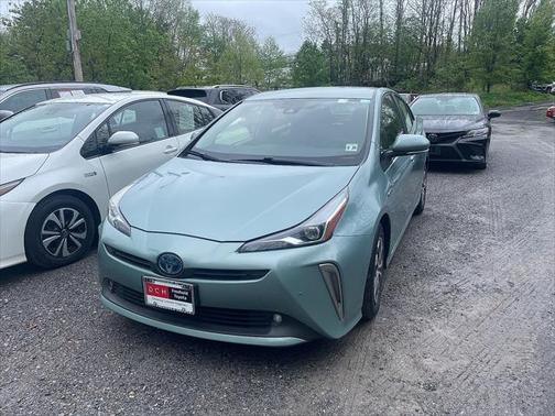 2022 Toyota Prius XLE