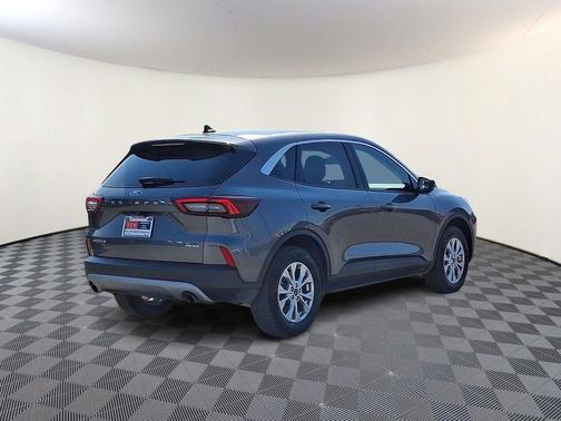 Carbonized Gray Metallic 2024 Ford Escape Active