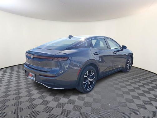 2023 Toyota Crown XLE