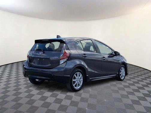 Magnetic Gray Metallic 2017 Toyota Prius c One
