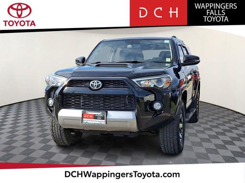 Midnight Black Metallic 2019 Toyota 4Runner TRD Off Road Premium