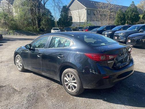 Jet Black Mica 2016 Mazda Mazda3 i Touring
