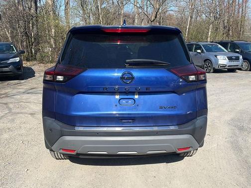 2022 Nissan Rogue SV